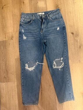 Topshop Light Blue Mom Jeans with Gold Stitching